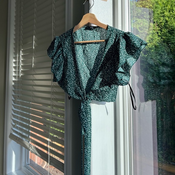 green floral top + skirt set - Picture 3 of 5